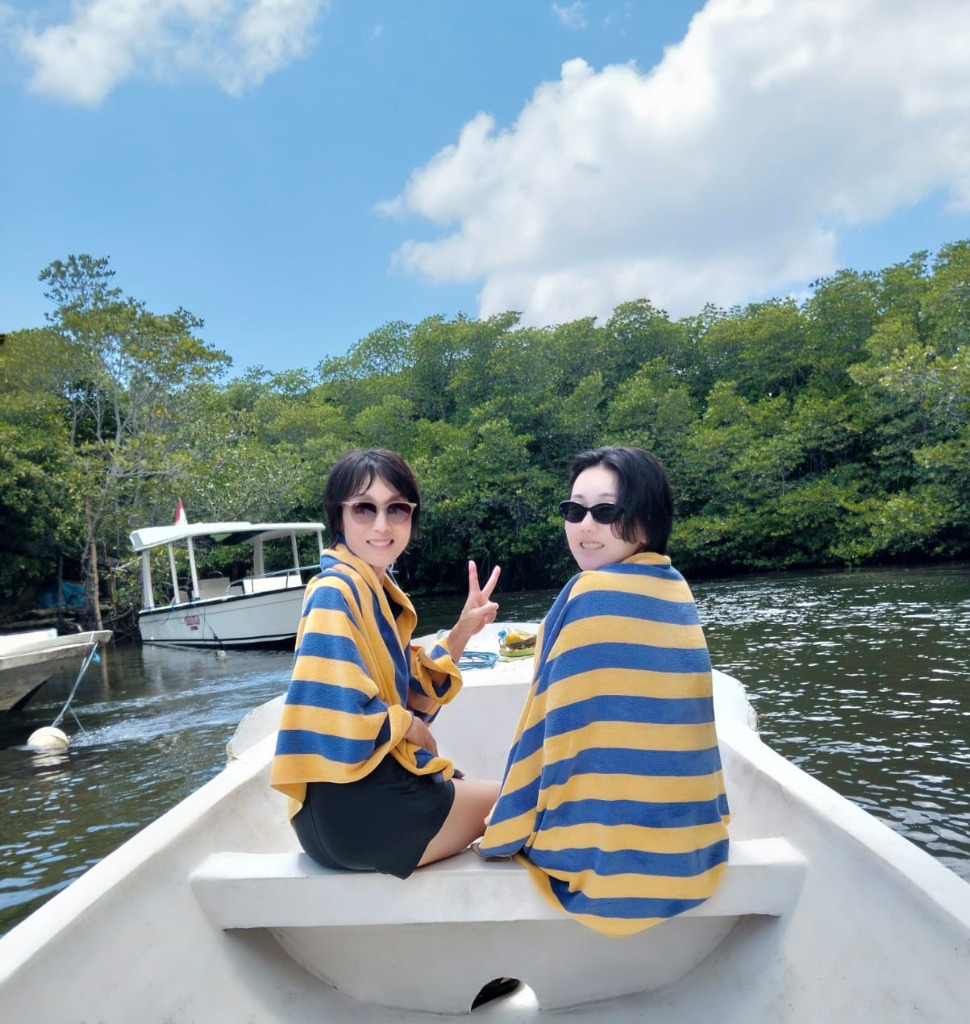 マングローブツアー